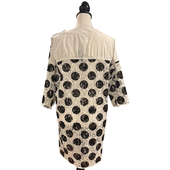 Zara White and Black Lace Detail Dress. Medium. NWT! - Picture 3 of 7